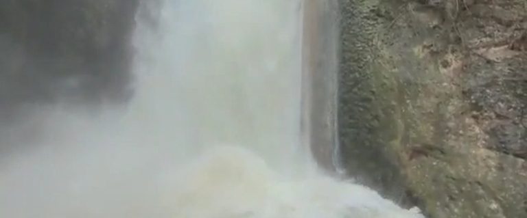 מפל התנור: הזרימה הבוקר לא זכורה 7 שנים