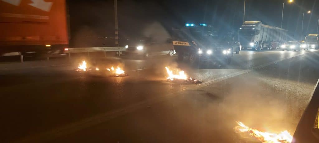 שטח הפקר - סיקור מיוחד מהשטח הבוער