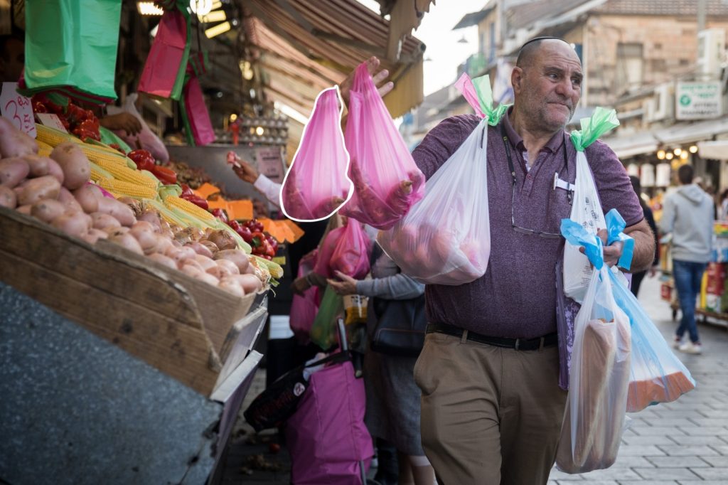 לפיד: נטפל ביוקר המחיה כמו שטיפלנו בקורונה