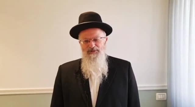 הרב אליהו: שוטרים תפעילו שכל ישר