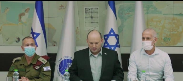 בנט עם בכירי שב"כ: "ההנחה היא שיהיו עוד הרבה ניסיונות לפיגועים"