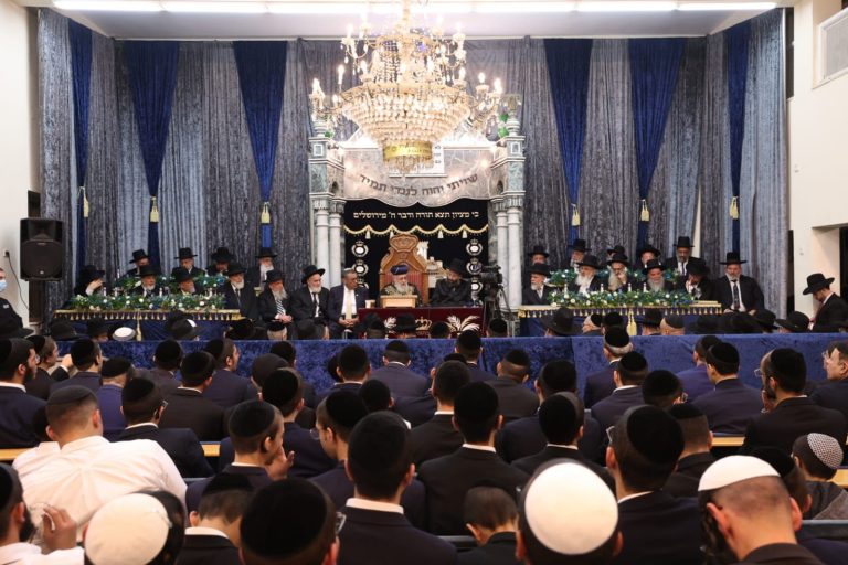 הקבלת פני רבו אצל הראשל"צ הגר"י יוסף • גלריה