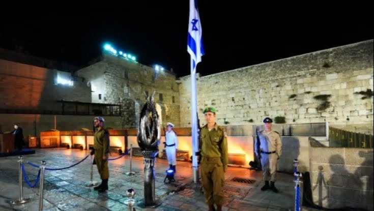 בנט בהר הרצל: תם עידן ההבלגה, נכה באויב ביד חזקה