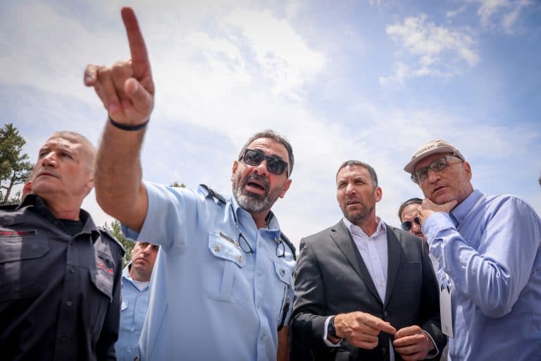 יועץ הבטיחות התפטר והזהיר: "ההחלטות משיקולים פוליטיים"