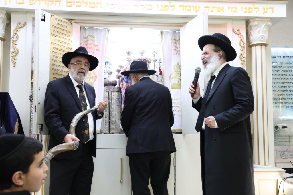 תל אביב: 52 שנים של עצמאות רוחנית בתפארת רפאל