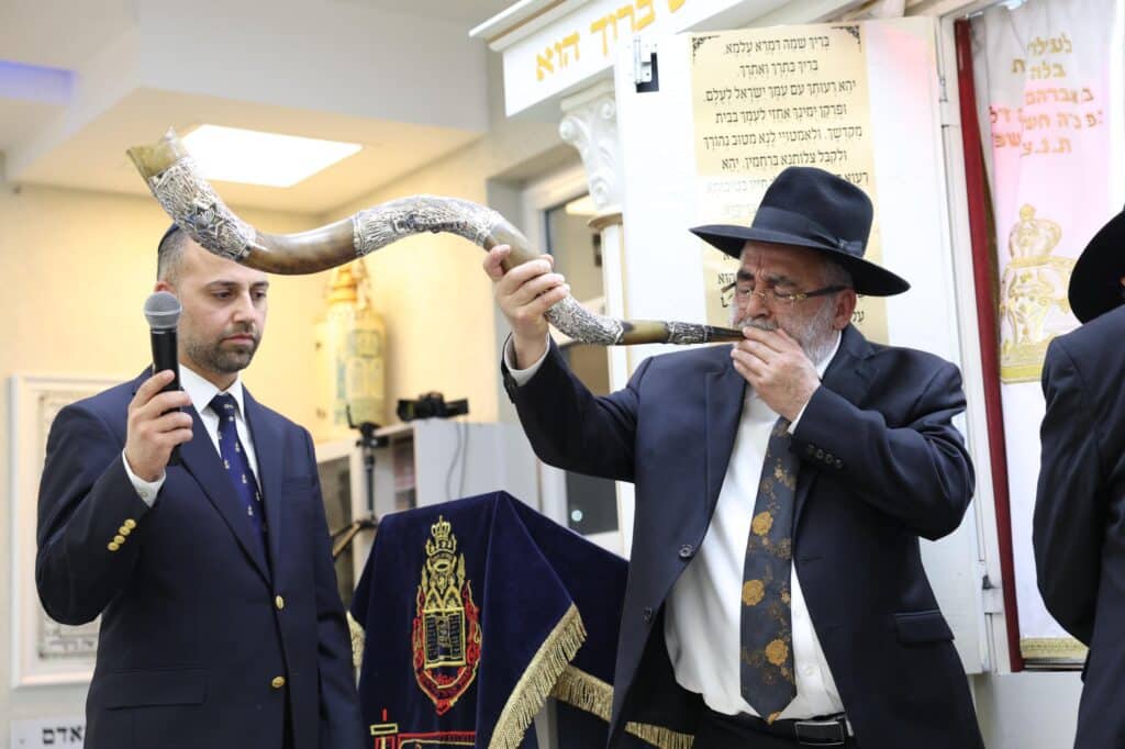 תל אביב: 52 שנים של עצמאות רוחנית בתפארת רפאל