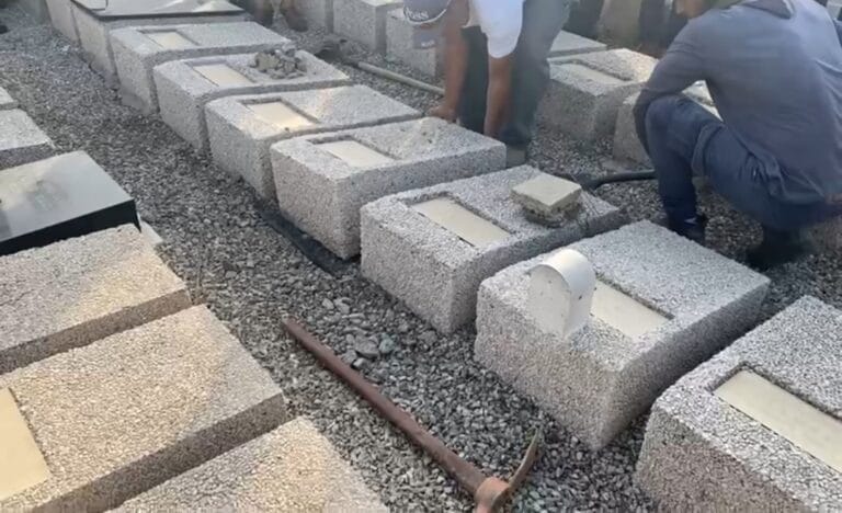 מתחת קברו של עוזיאל חורי מילדי תימן, נמצאו 2 גופות