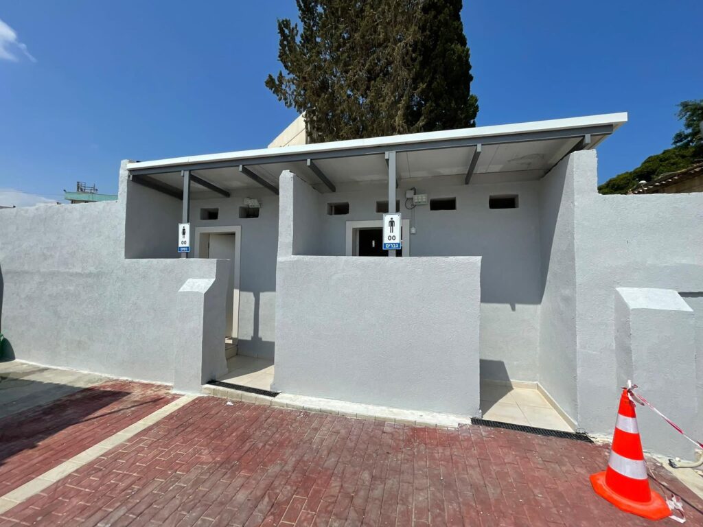 החוף השקט הנפרד בחיפה נפתח לקהל לאחר שיפוץ