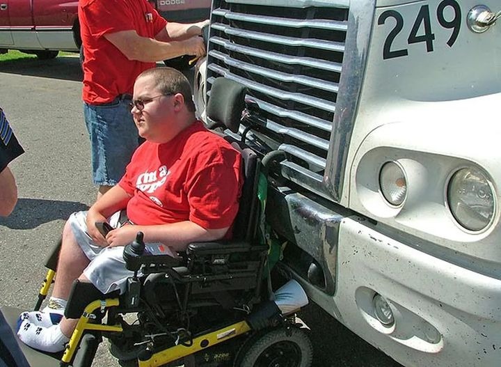 אסיר עולם ששוחרר בטעות, האם פיל הוא אדם? • חדשות מהעולם