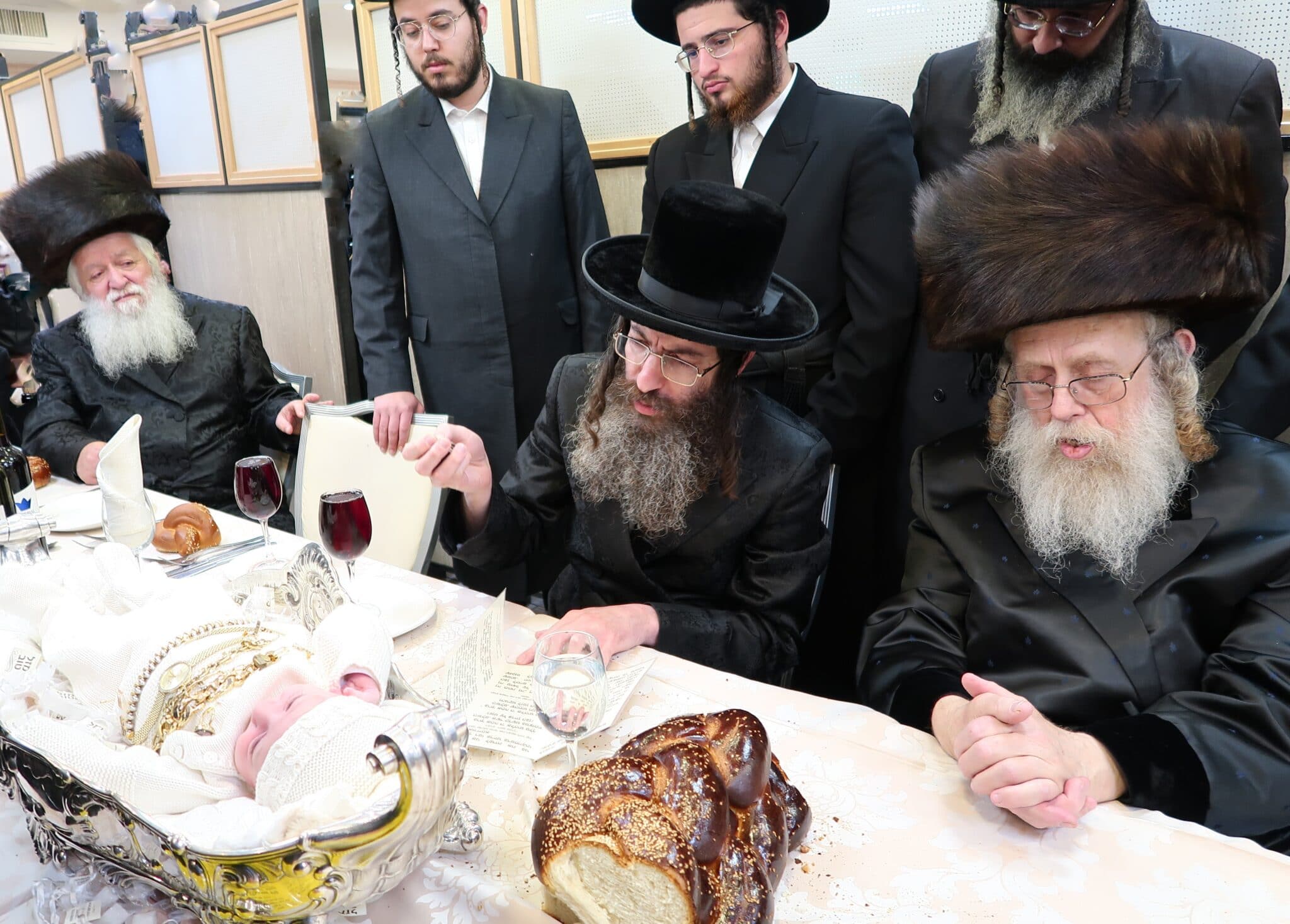 האדמו"ר מקליוולנד פדה את הבנש"ק לבית קאמרנא רימנוב