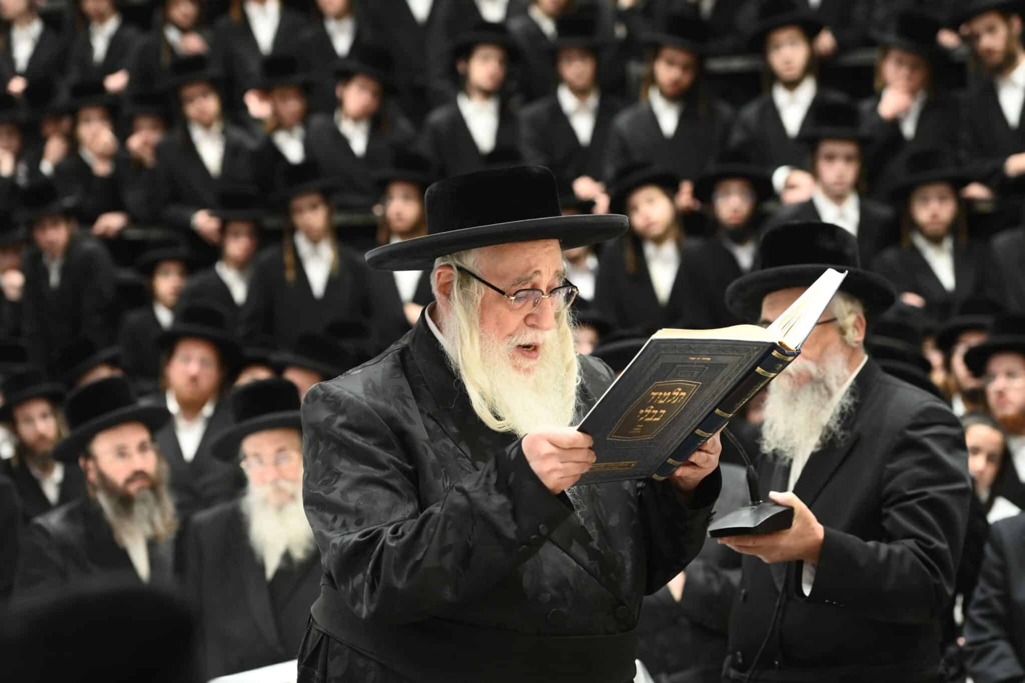 הילולת השפע חיים זי"ע בצל בנו האדמו"ר שליט"א