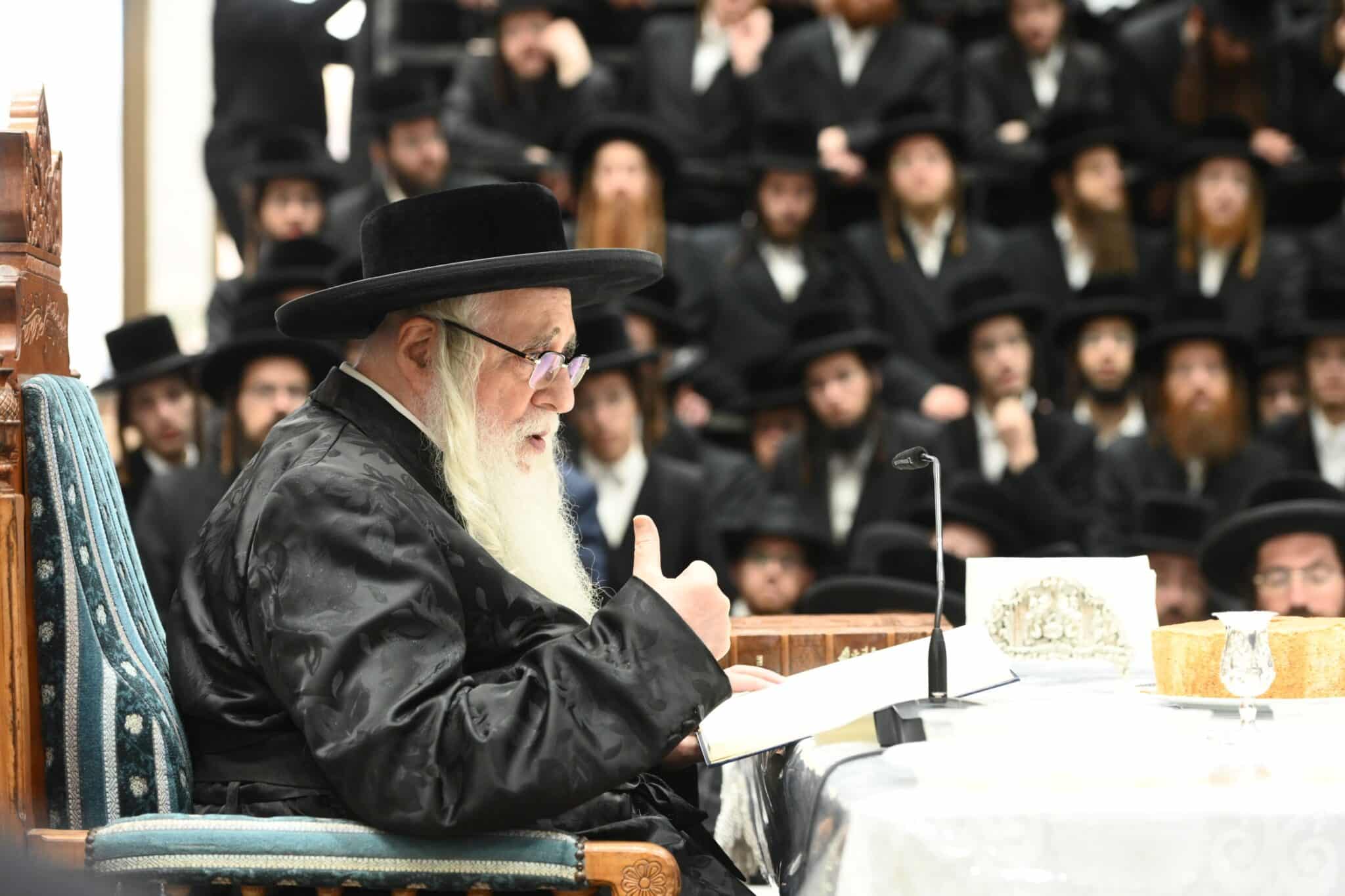 הילולת השפע חיים זי"ע בצל בנו האדמו"ר שליט"א