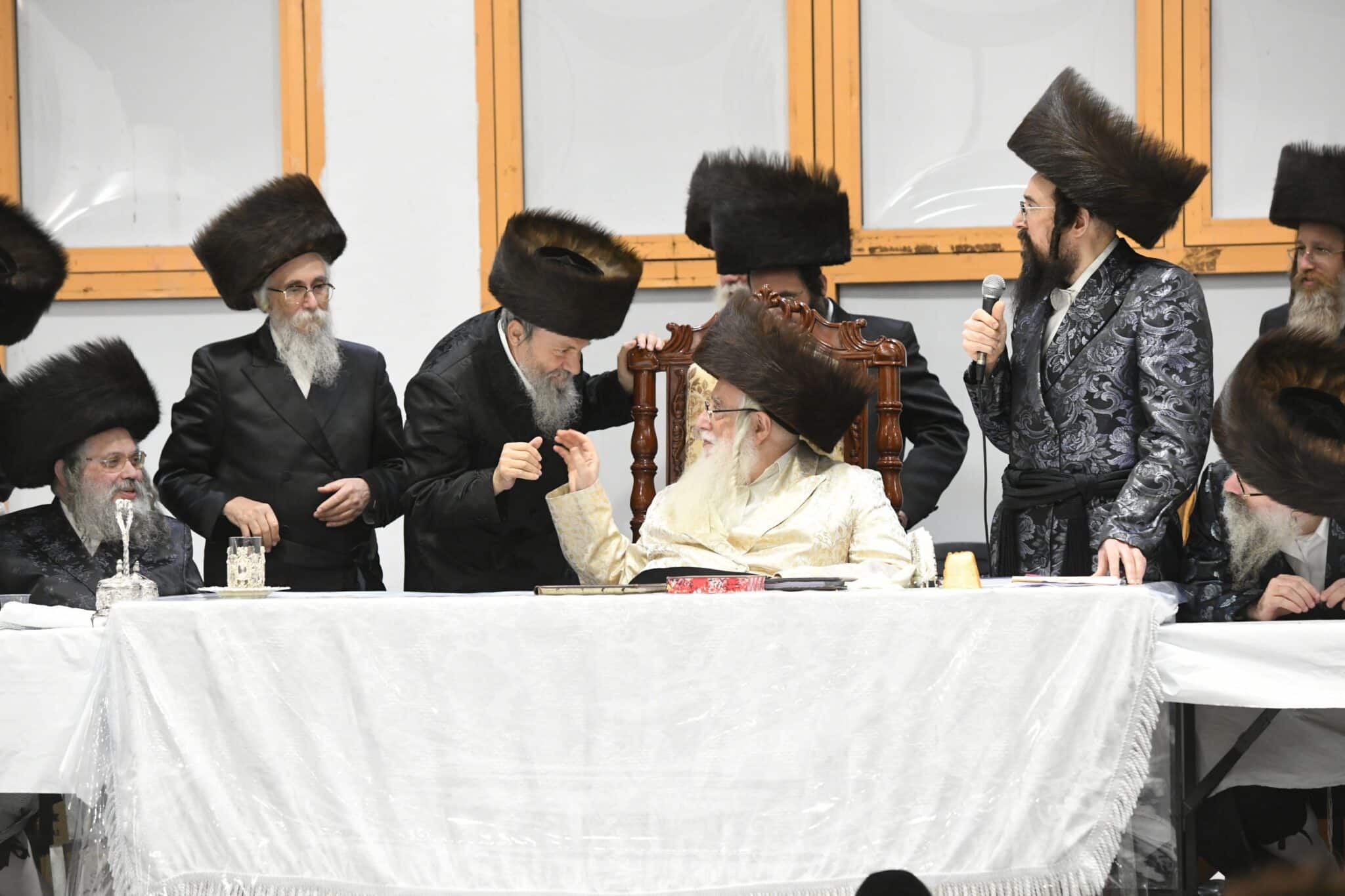 הילולת השפע חיים זי"ע בצל בנו האדמו"ר שליט"א