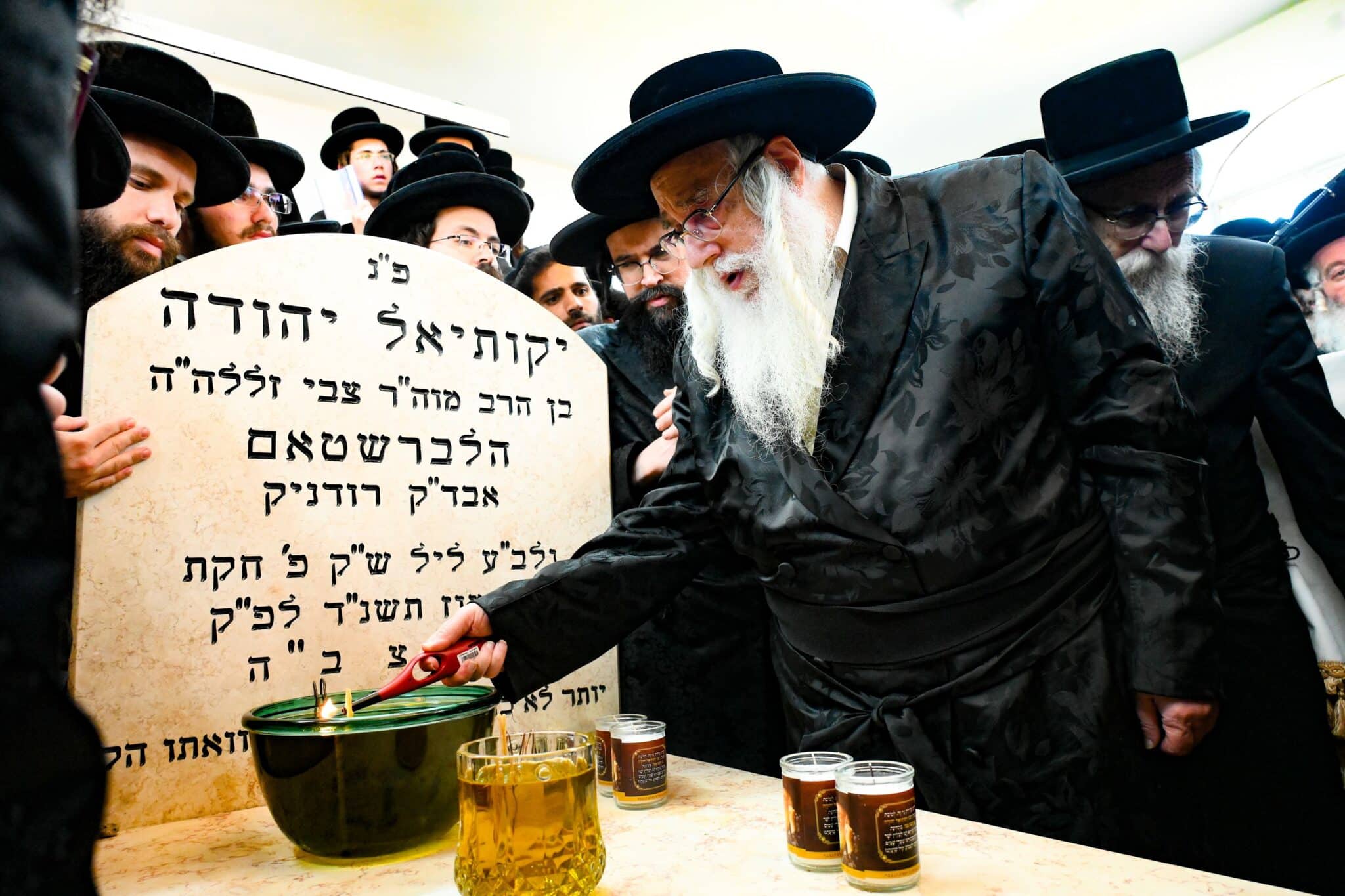 הילולת השפע חיים זי"ע בצל בנו האדמו"ר שליט"א