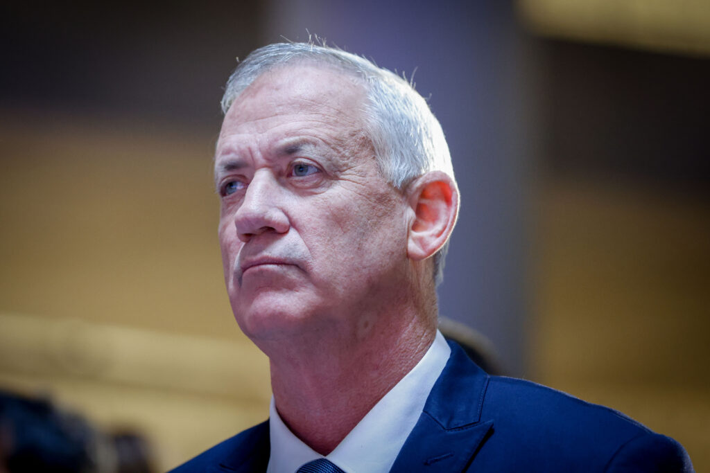 גנץ וסער הכריזו על איחוד מפלגות: "נקים ממשלת אחדות"