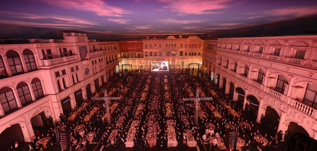 מעמד היסטורי בחסידות גור לשותפות כלל החסידים בבניין בית המדרש