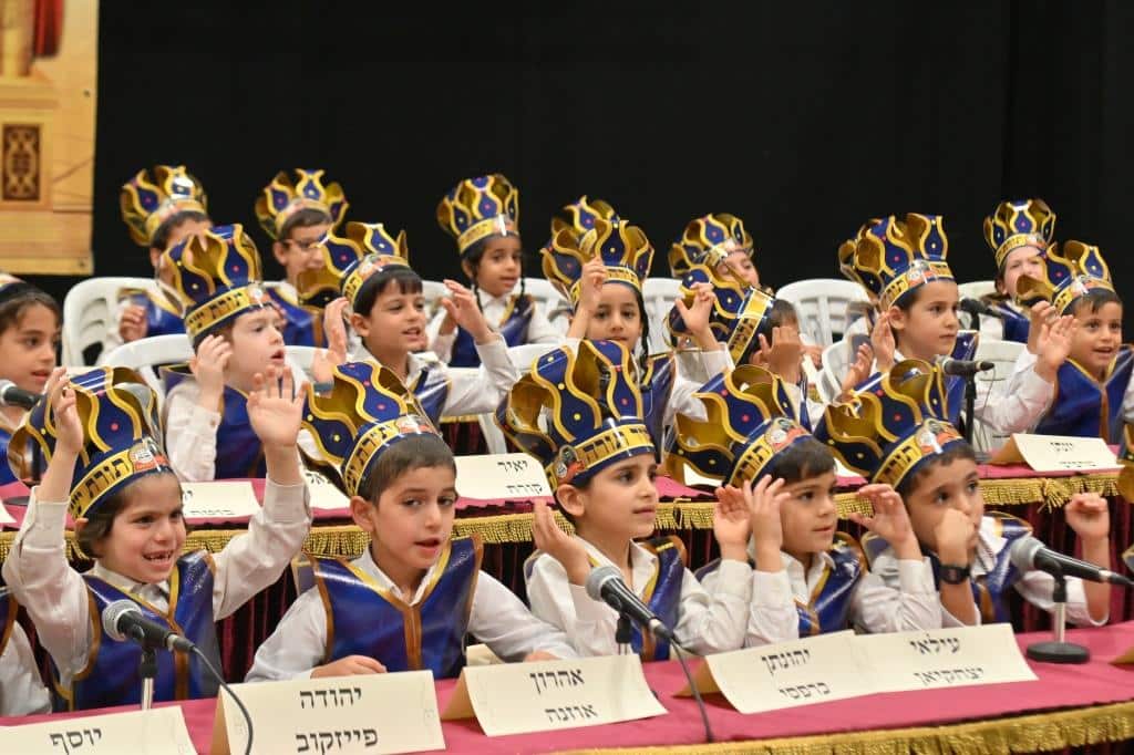 בת"ת 'תורת יעקב' חגגו 'חומש סעודה' בפאר והדר