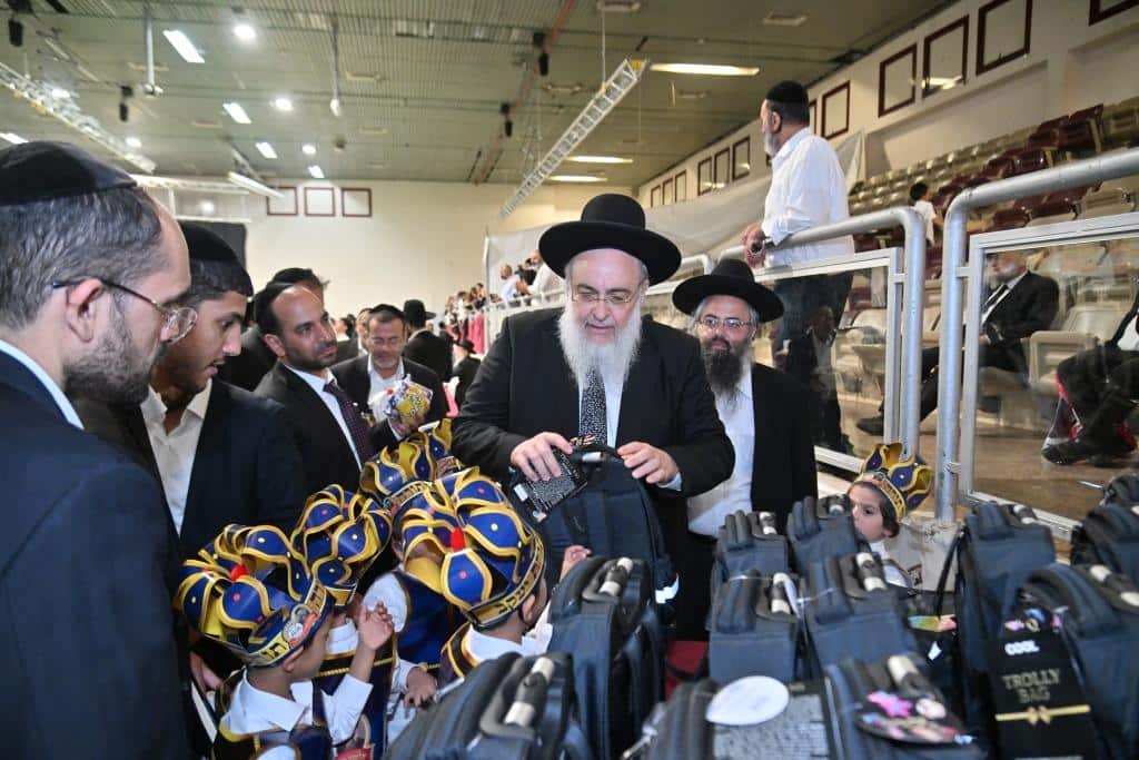 בת"ת 'תורת יעקב' חגגו 'חומש סעודה' בפאר והדר