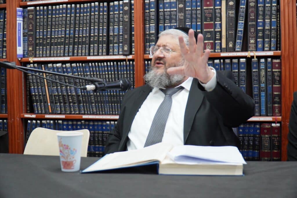 רבה של באר שבע נפעם: "אברכים יודעים את המסכת הכי קשה בש"ס"