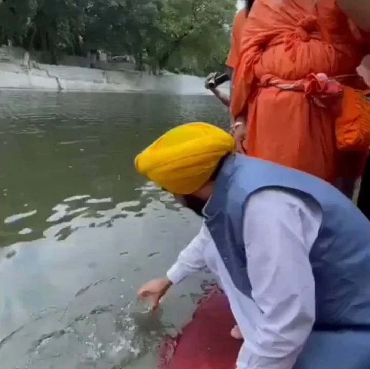 אטריות נמצאו על המאדים, בן 27 ונראה ילד • חדשות מהעולם