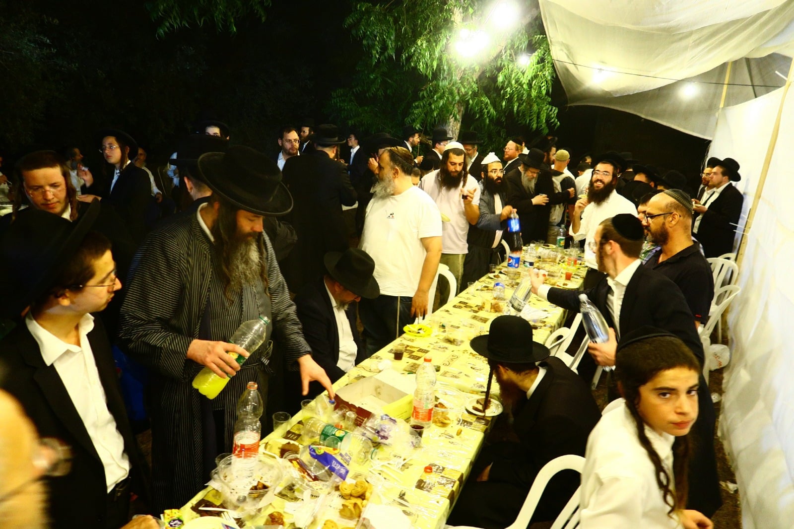 תיעוד: אלפים בציונו הקדוש של פועל הישועות מעגור