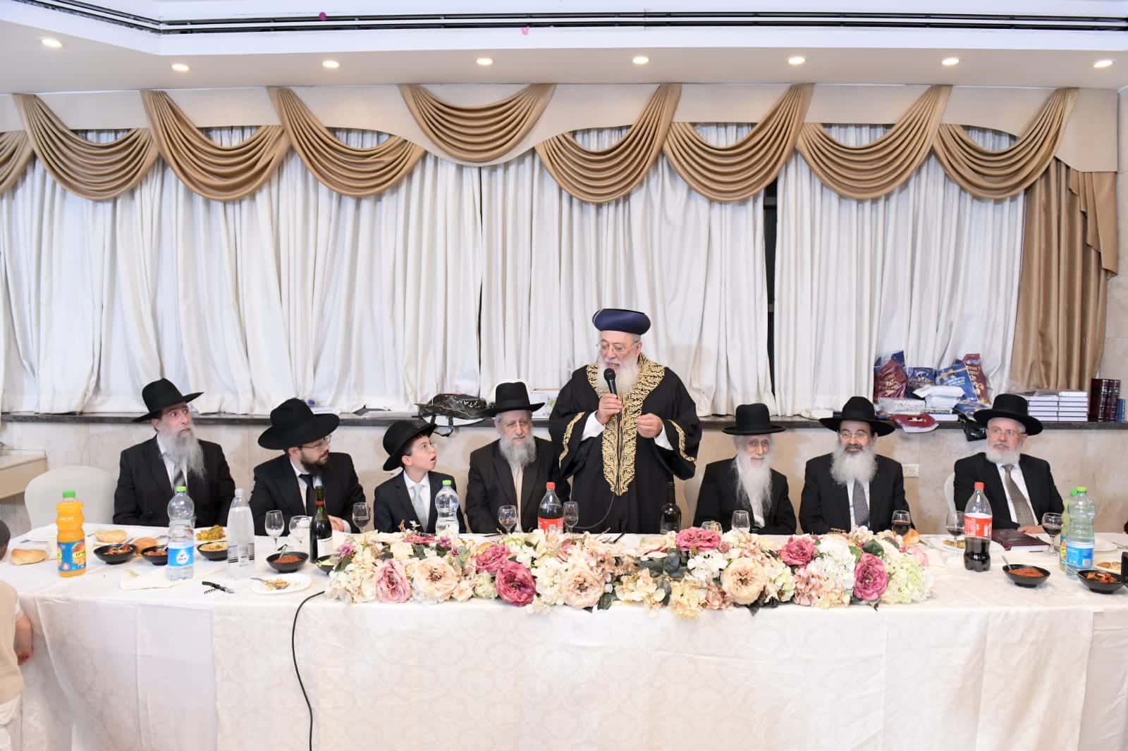 בר מצוה לנין נשיא המועצת וראש הישיבה - גדולי ישראל הגיעו לברך