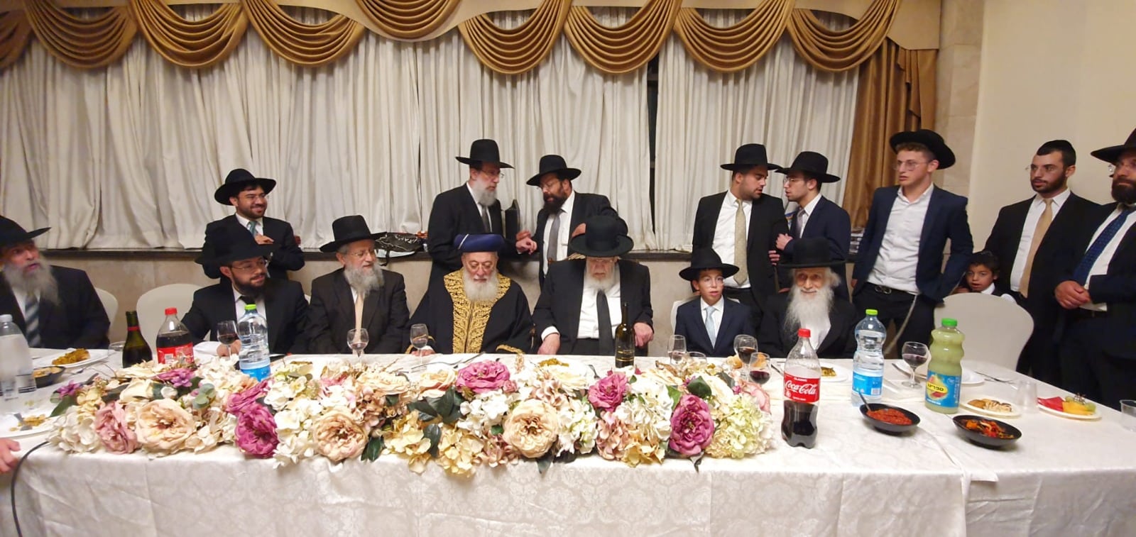 בר מצוה לנין נשיא המועצת וראש הישיבה - גדולי ישראל הגיעו לברך