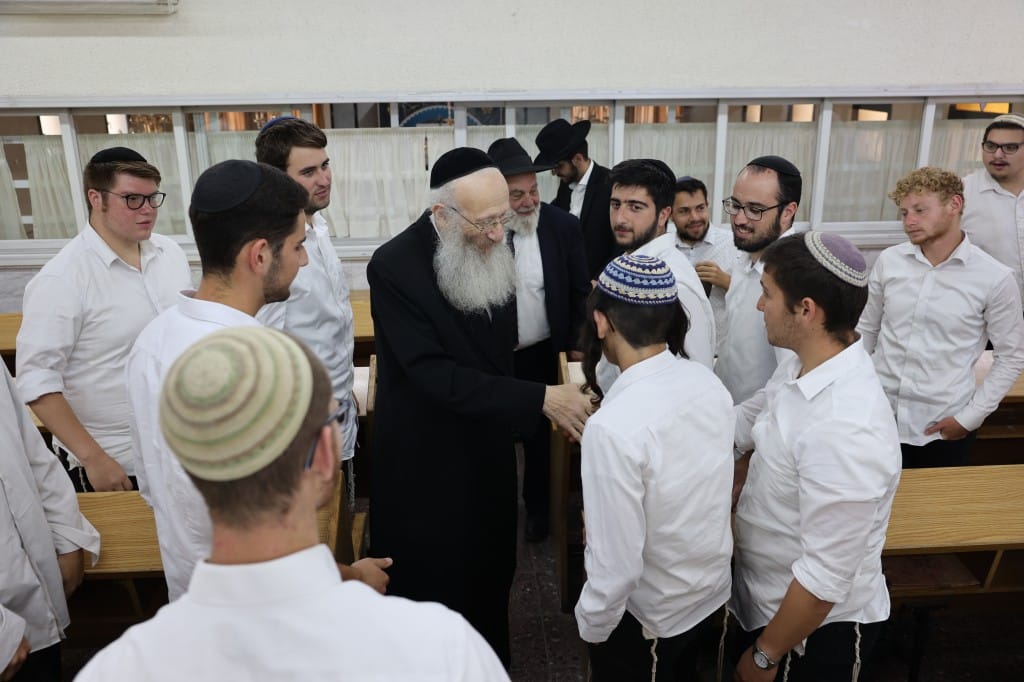 תלמידי 'שובה לדוד' עלו לשיחת חיזוק אצל הגרא"י דינר