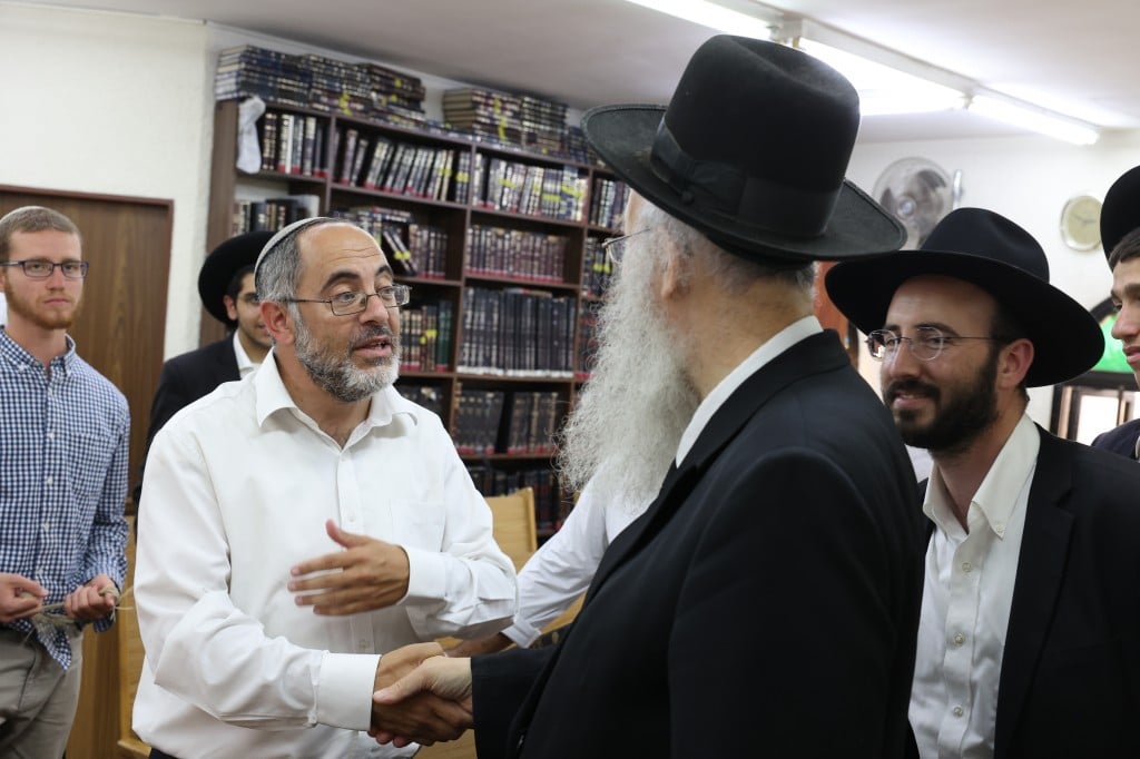 תלמידי 'שובה לדוד' עלו לשיחת חיזוק אצל הגרא"י דינר