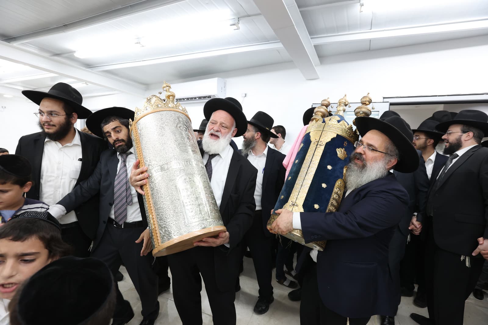 בבני ברק חגגו חנוכת הבית לביהמ"ד של קהילת חיי אהרון