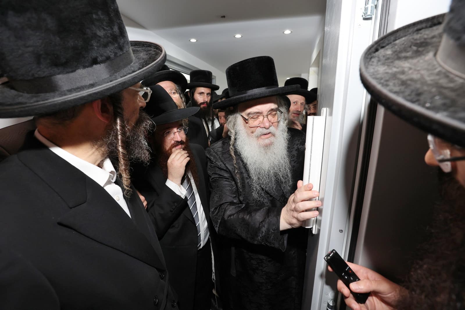 בבני ברק חגגו חנוכת הבית לביהמ"ד של קהילת חיי אהרון