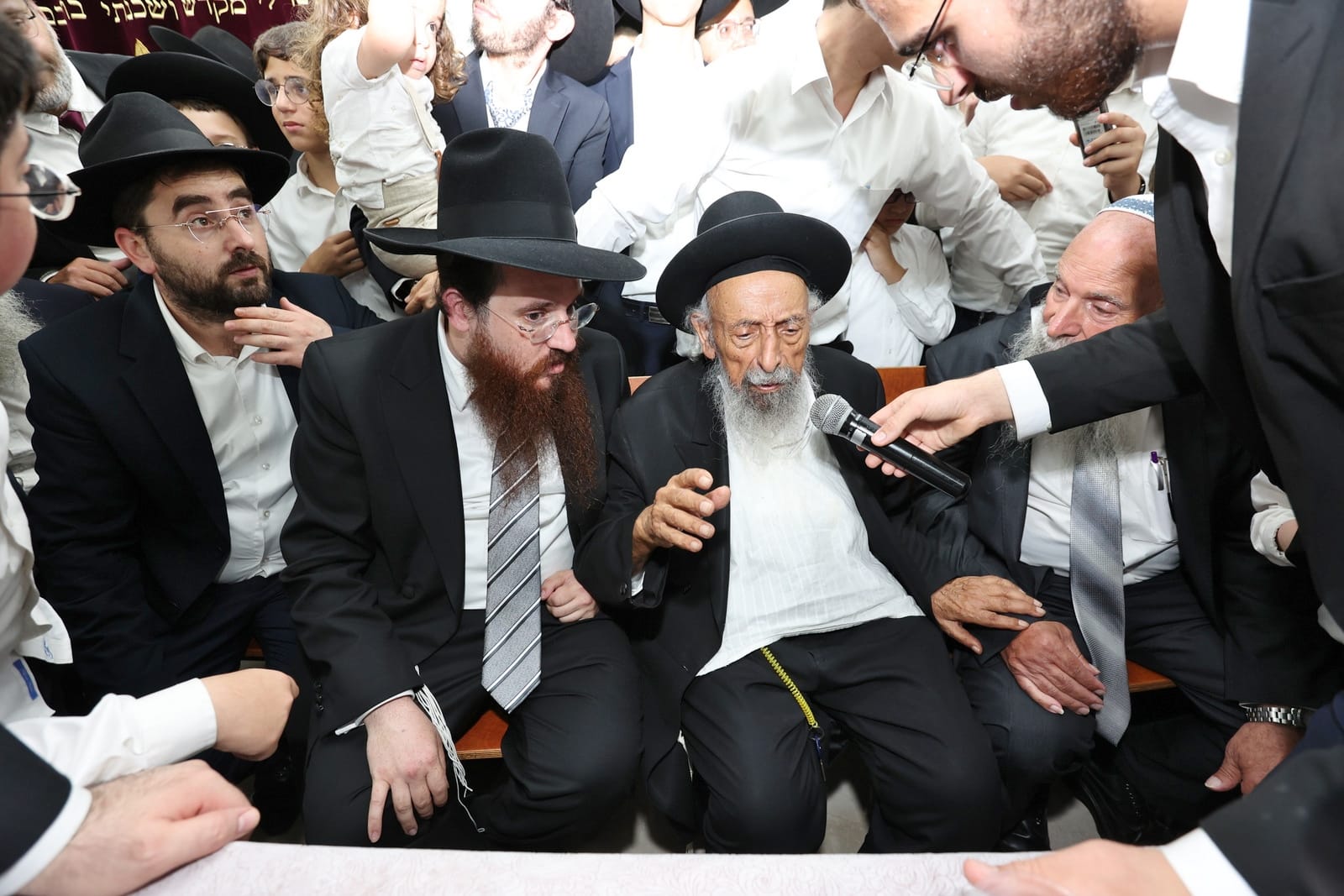 בבני ברק חגגו חנוכת הבית לביהמ"ד של קהילת חיי אהרון