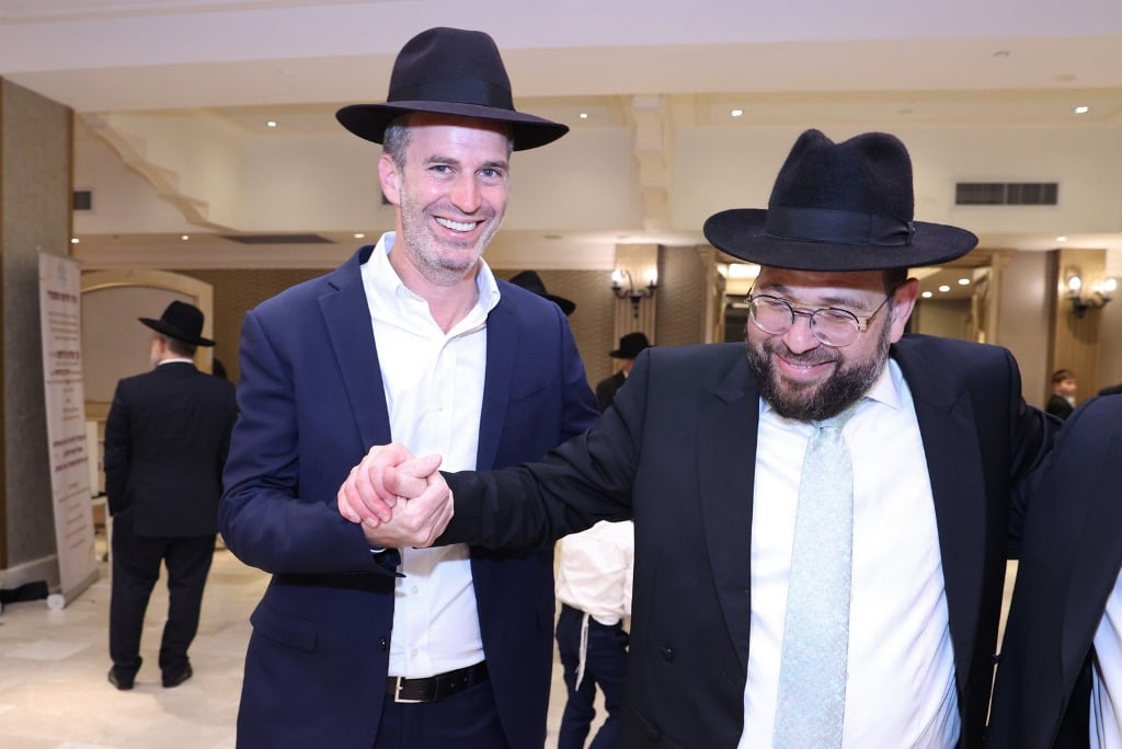 הרב נורדמן חיתן את בתו, כולם עלו לברך