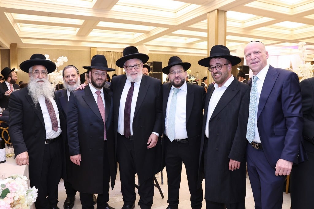 הרב נורדמן חיתן את בתו, כולם עלו לברך