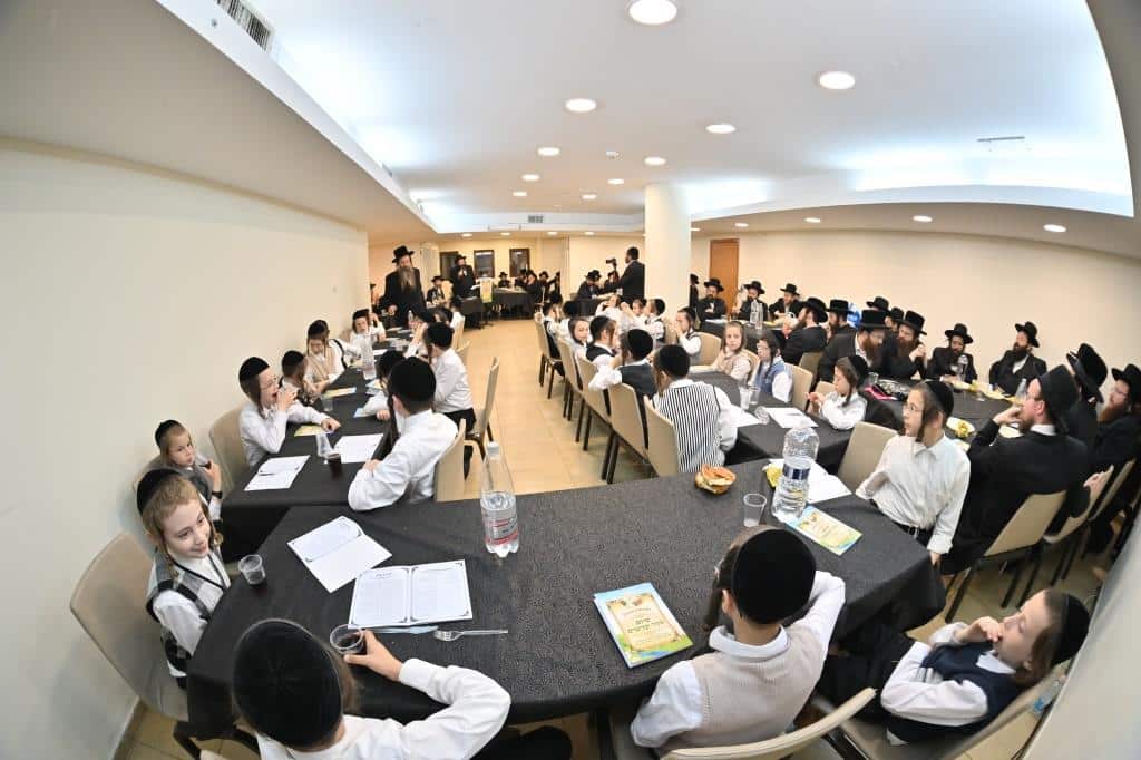 ילדי הת"ת סיימו את סדר קדשים בכותל המערבי