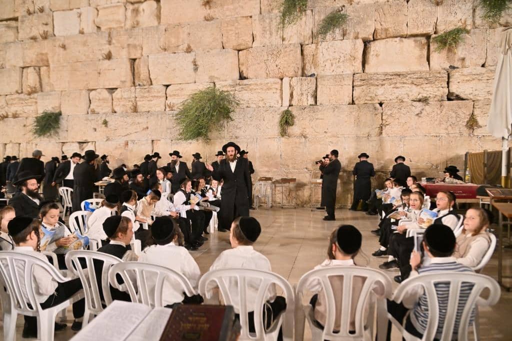 ילדי הת"ת סיימו את סדר קדשים בכותל המערבי