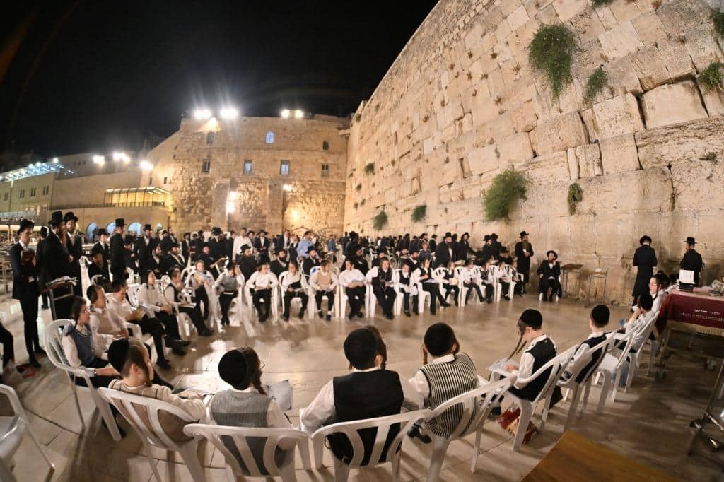 ילדי הת"ת סיימו את סדר קדשים בכותל המערבי