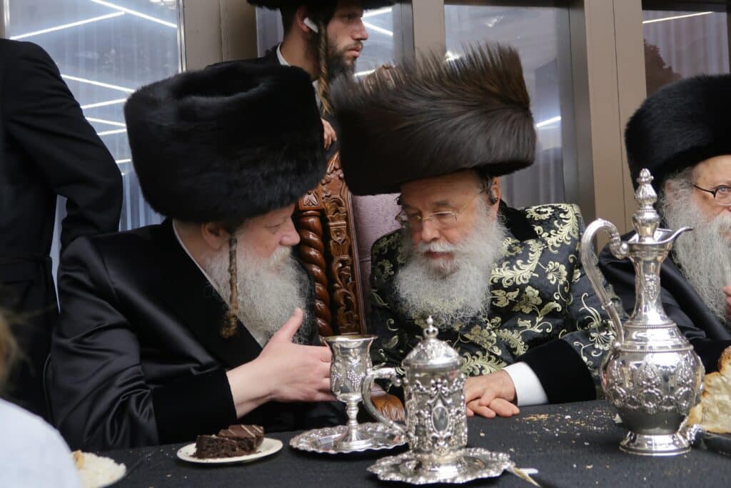 שמחת החתונה בחצרות מישקולץ אלכסנדר