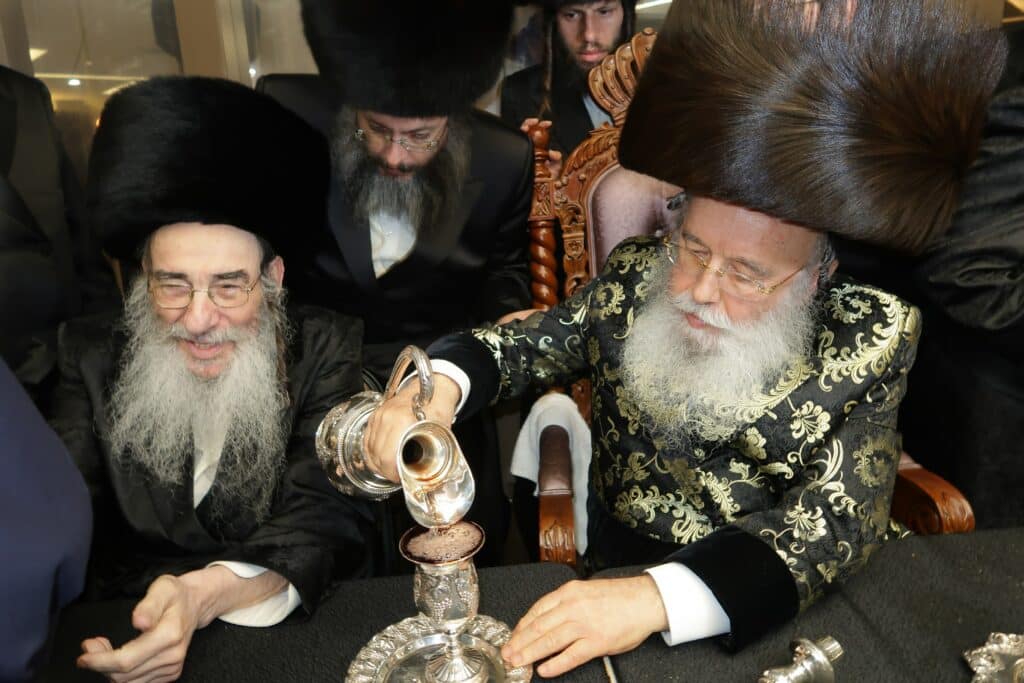 שמחת החתונה בחצרות מישקולץ אלכסנדר