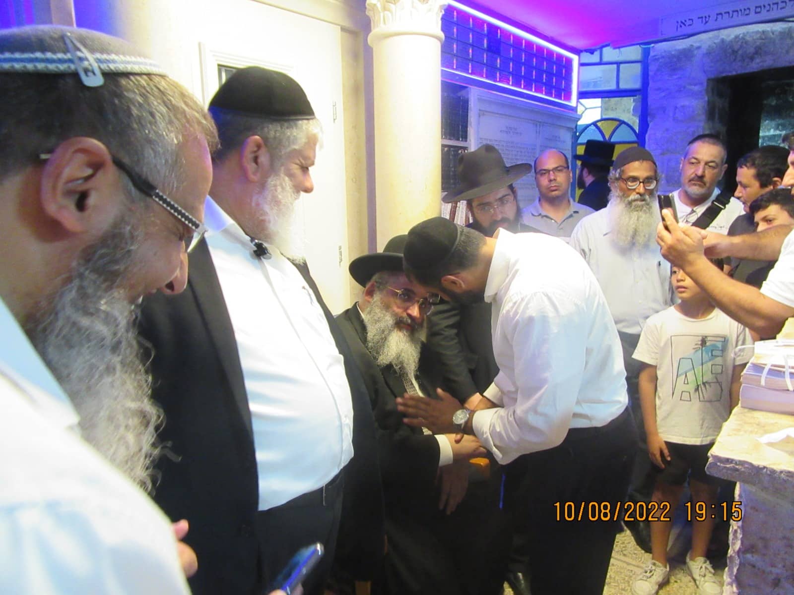 הגה"צ רבי ישראל אברג'ל בברית בקבר רבי יהודה בר אלעאי