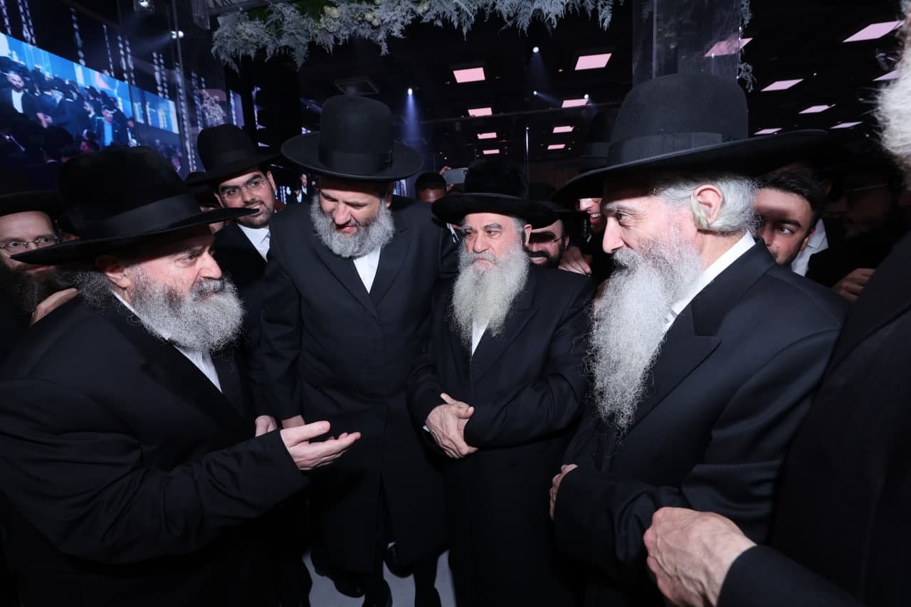 חתונת בנו של האדמו"ר רבי יקותיאל אבוחצירא