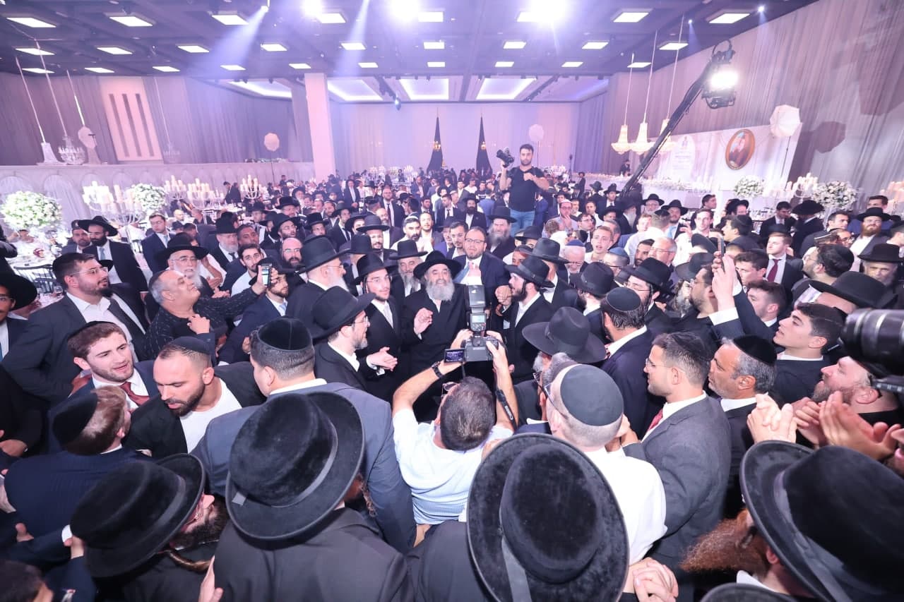 חתונת בנו של האדמו"ר רבי יקותיאל אבוחצירא