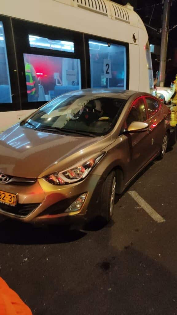 צפו: תאונה ראשונה עם הרכבת שנמצאת בהרצה בגוש דן