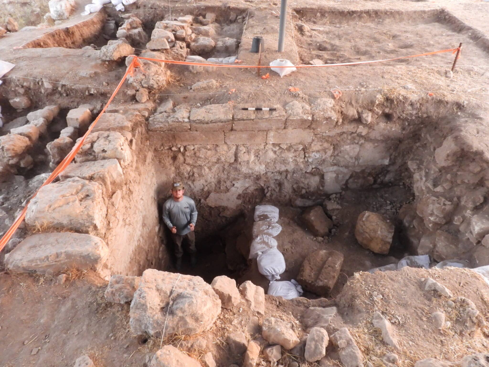 המוצב הירדני הסתיר יישוב יהודי בן 4,000 שנה