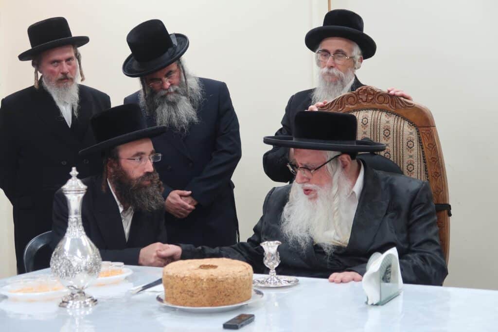 הוכתרו 2 דיינים חדשים לבתי מדרשיות צאנז בבני ברק ובברכפלד