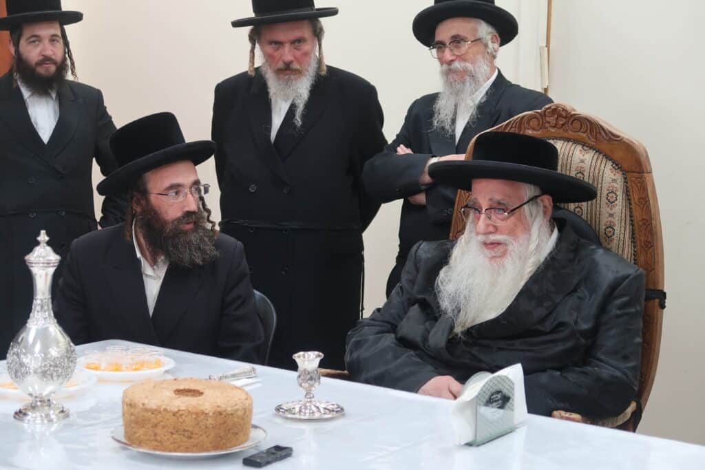 הוכתרו 2 דיינים חדשים לבתי מדרשיות צאנז בבני ברק ובברכפלד