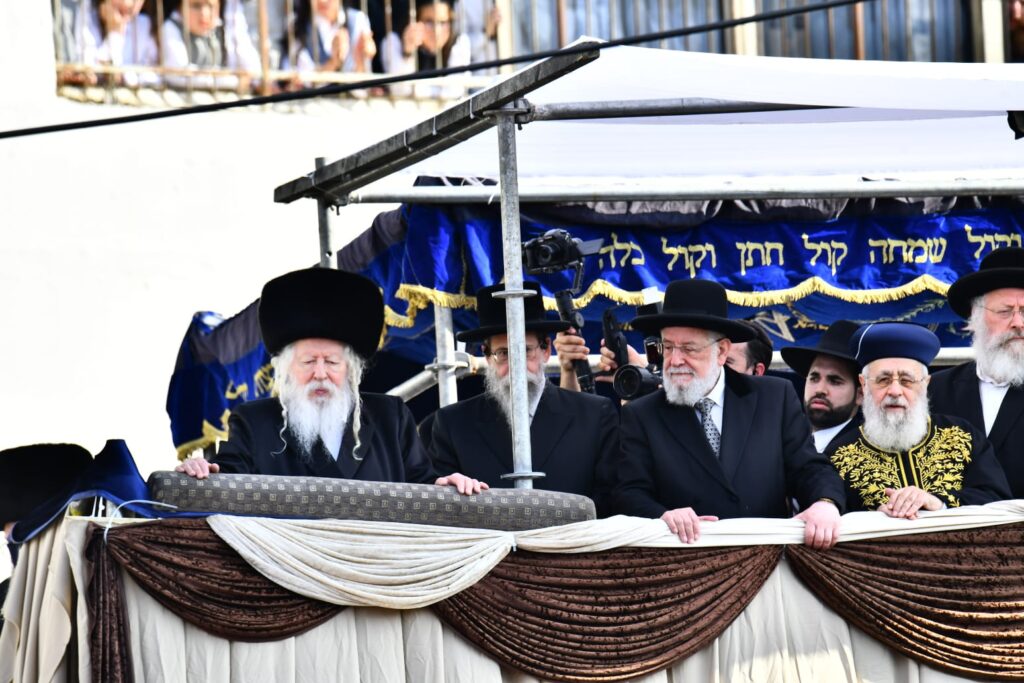 גלריה: רבבות בשמחת בית גור