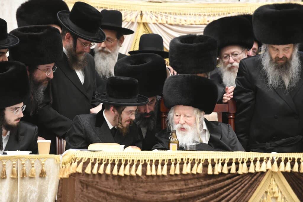 ראשי הישיבות התייצבו בחתונת גור - אחדות של תורה