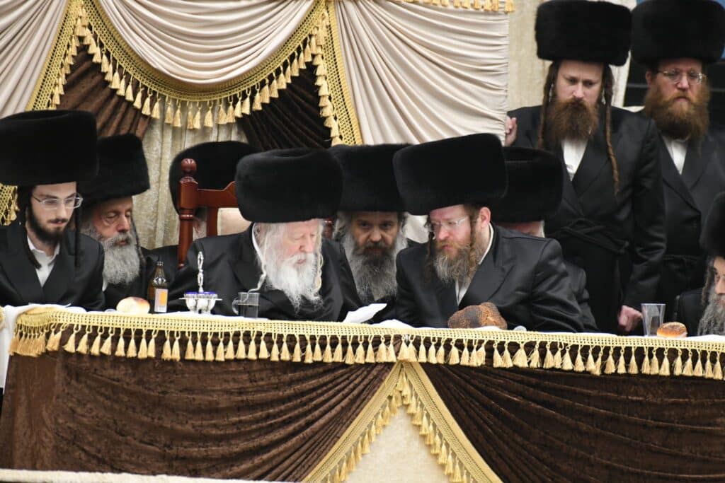ראשי הישיבות התייצבו בחתונת גור - אחדות של תורה