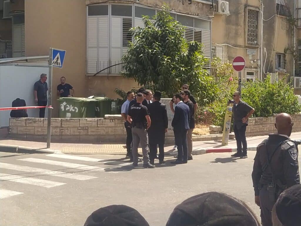 רה"מ לשעבר נתניהו עלה למעונו של מרן הגרי"ג אדלשטיין